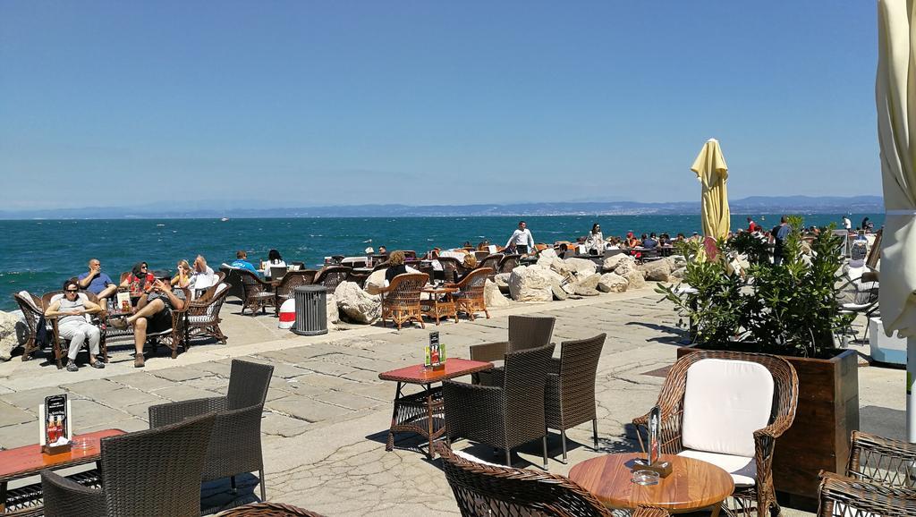 Piran Punta Beach Apartment Екстер'єр фото